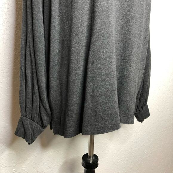 Cabi Elegant Tee charcoal gray collared v neck knit top size Large #4258 - Picture 3 of 15